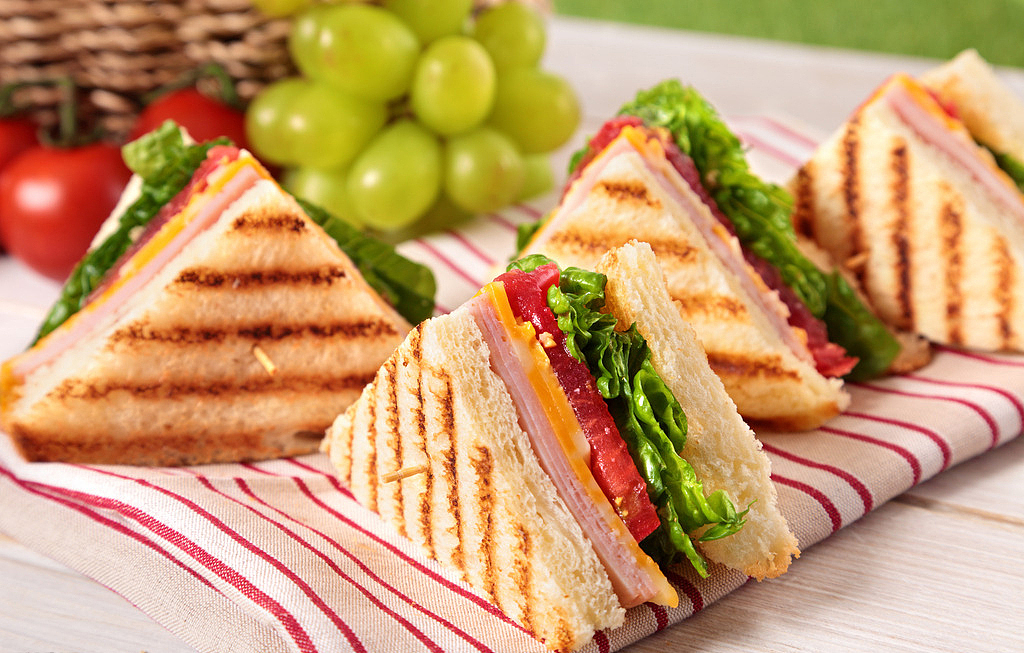 广湛高铁佛山段轨道工程取得关键进展