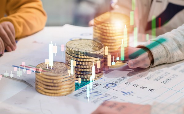 华尔街多空激辩:谷歌(GOOGL.US)是被低估还是陷入“创新者窘境”?